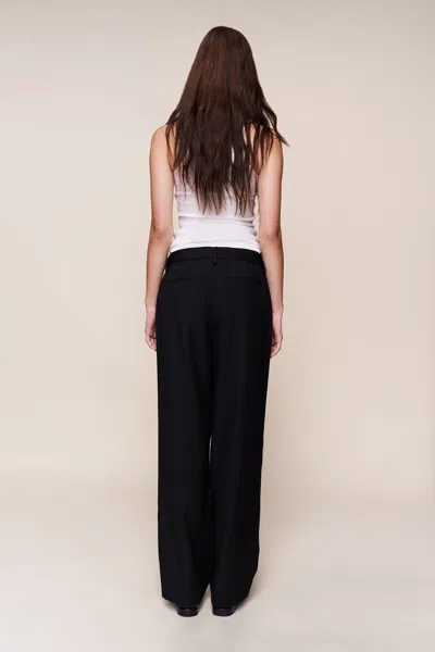 Danielle Guizio Ny Leo Mid Rise Straight Pant In Black