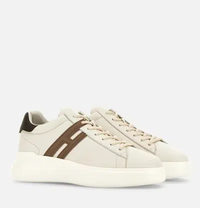 Hogan Leather Sneakers With Round Toe And Rubber Sole In Nude