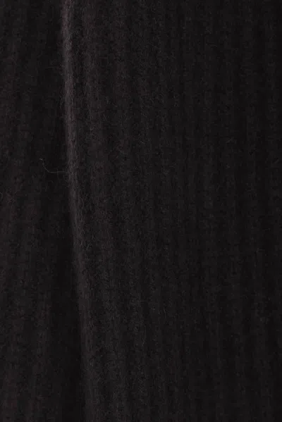 Dušan Ribbed Turtleneck Sweater In Brown