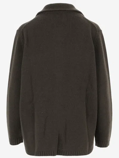Allude Buttoned Patch-pocket Cardigan In Gray