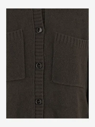 Allude Buttoned Patch-pocket Cardigan In Gray