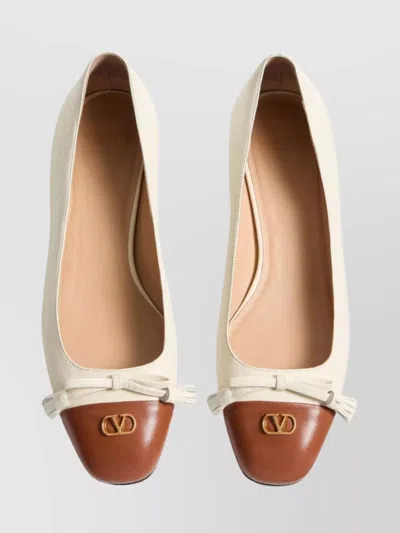 Valentino Leather Vlogo Signature Ballerinas In Neutral