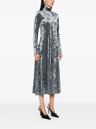 Forte Forte A-line Velvet Midi Dress With Long Sleeves In Gray