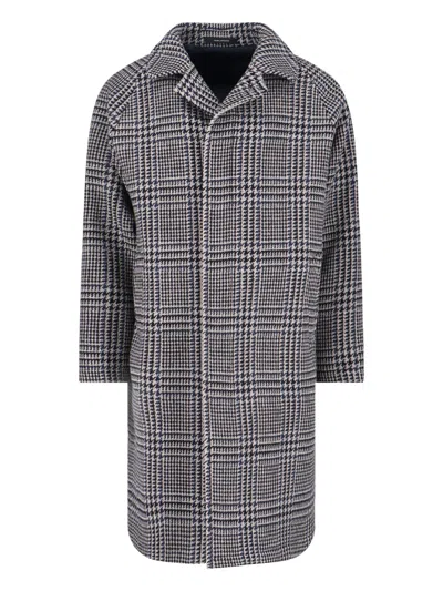 Tagliatore Classic Houndstooth Pattern Jacket With Structured Collar And Matching Belt In Gray