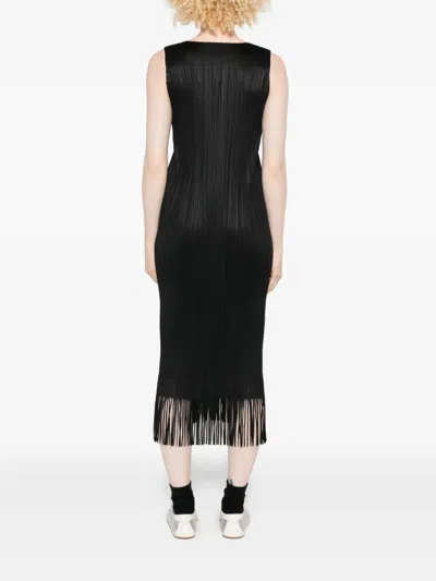 Issey Miyake Wave Pleated-fringe Midi Dress In Black