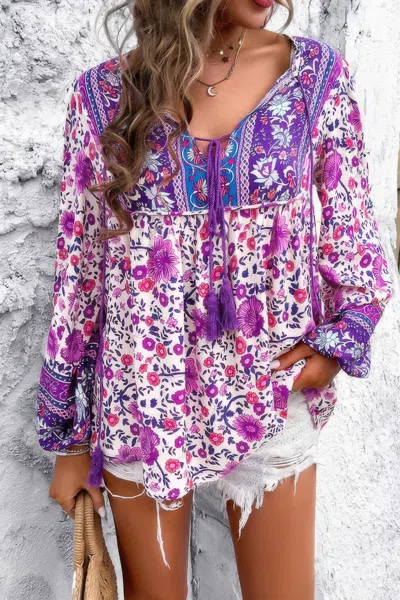 Truedames All Over Floral Print Cross Deep V Boho Top In Purple