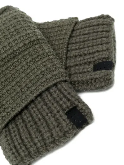 Devoa Knitted Gloves In Green