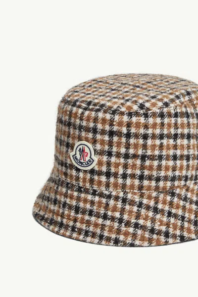 Moncler Checked Bucket Hat In Neutral