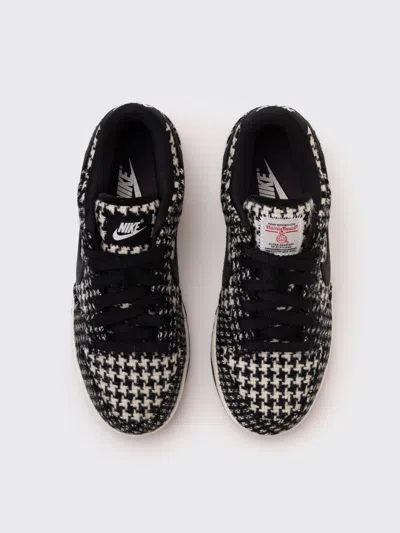 Nike Dunk Low In Black