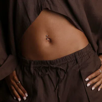 Astrid &amp; Miyu Essential Ball Titanium Belly Bar In Silver