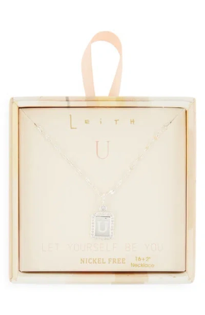 Leith Initial Pendant Necklace In Metallic