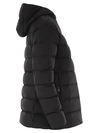 Herno Medium Down Jacket With Hood In Black