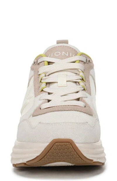 Vionic Walk Max Skyline Sneaker In Neutral