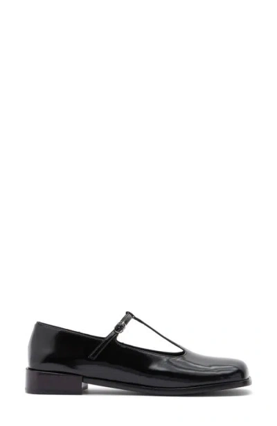 Jeffrey Campbell Truscott T-strap Flat In Black
