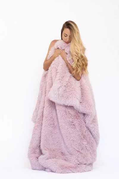Sea To Me Blankets Palm Springs Plush Faux Fur Throw Blanket In Pink