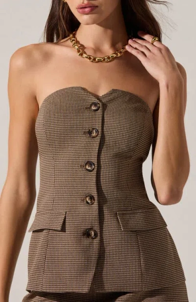 Astr The Label Milani Houndstooth Strapless Button-up Top In Brown