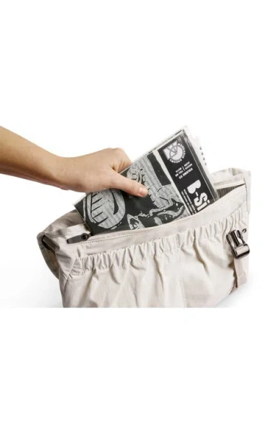 Bellroy Cinch Messenger Bag In Brown