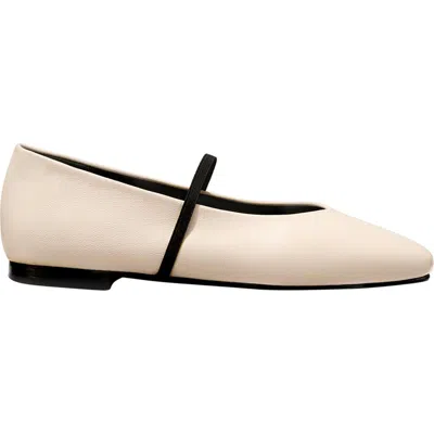 Margaux The Phoebe Flats In Pink