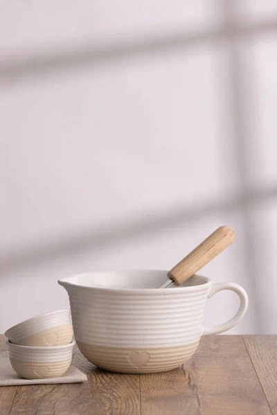 Mason Cash Rustic Charm 2.1-quart Batter Bowl In Neutral