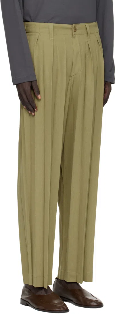 Issey Miyake Pleated Edge Ensemble Trousers In Green