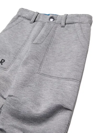 Myar Logo-patch Pocket Trousers In Gray