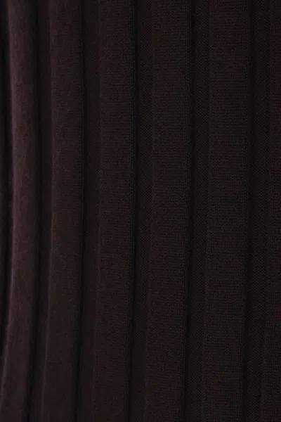 Allude Ribbed Turtleneck Sweater In Brown