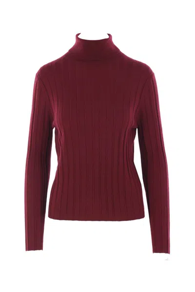 Allude Ribbed Turtleneck Sweater In Red
