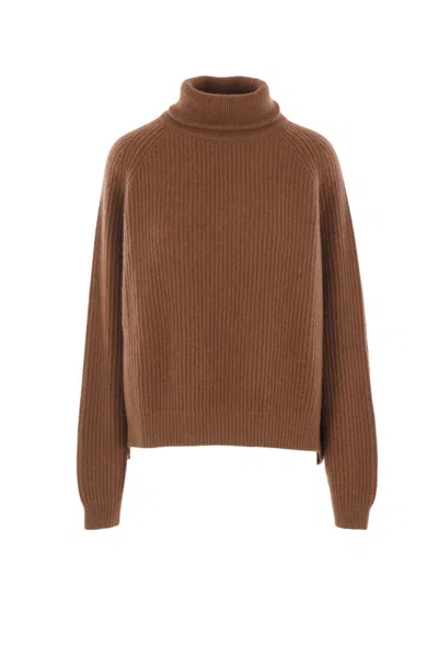 Dušan Turtleneck Cashmere Sweater In Brown