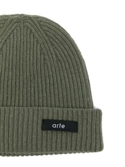 Arte Antwerp Ribbed-knit Beanie In Green
