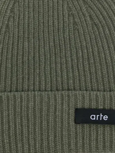 Arte Antwerp Ribbed-knit Beanie In Green