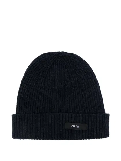 Arte Antwerp Ribbed-knit Beanie In Green