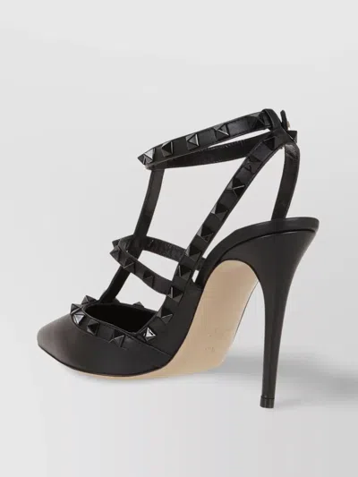 Valentino Studded Leather Decollete Pumps In Black