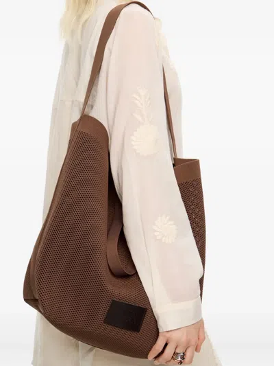 Bimba Y Lola Large Chihuahua Mesh-knit Tote Bag In Brown
