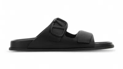 Pre-owned Valentino Garavani Men's Valentino V Logo Signature Slippers Sneakers In Black