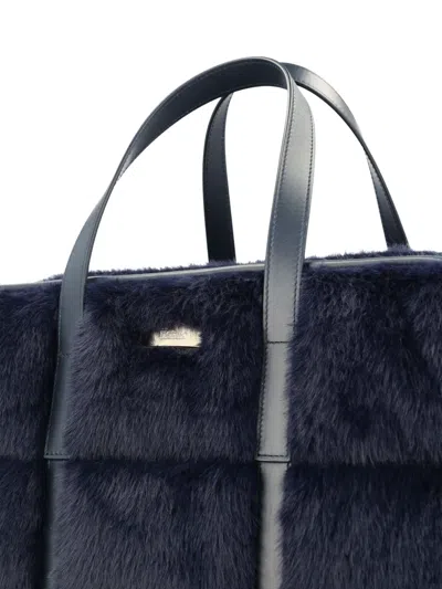 绗缝人造皮草中号手提包