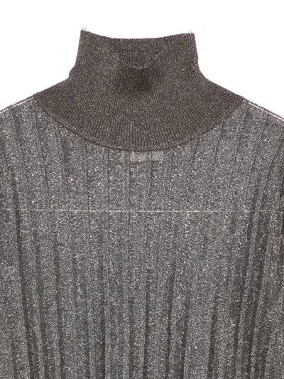 罗纹金属感上衣