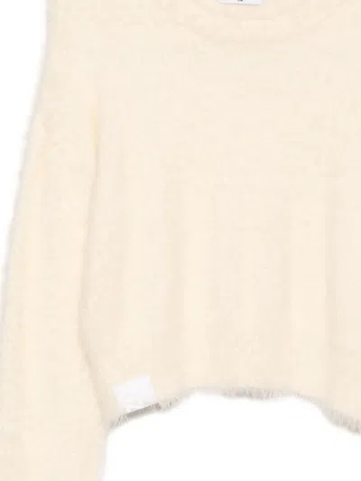 Izzue Brushed Jumper In Neutral
