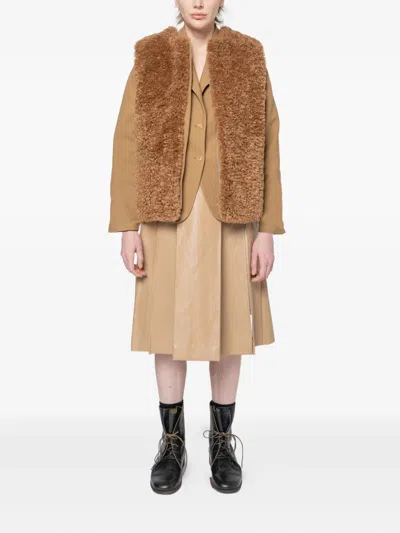 Muller Of Yoshiokubo Split-front Pleated Skirt In Neutral