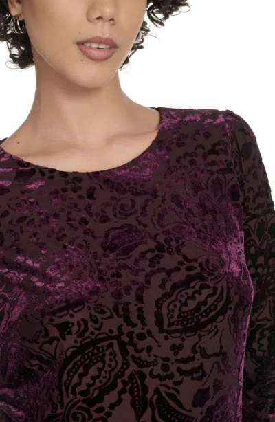 Tommy Hilfiger Women's Crewneck Ruffled Hem Dress In Burgundy