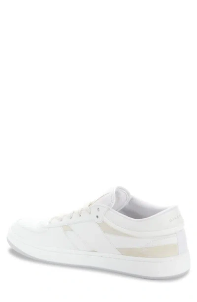 Givenchy G Move Low Top Sneaker In White