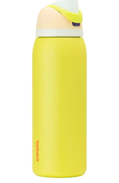 Owala Freesip 40 oz Water Bottle In Lemon Limeade At Urban Outfitters In Yellow