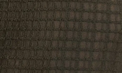 Vince Long Sleeve Crewneck Top In Green