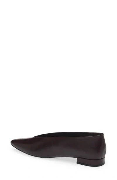 Jeffrey Campbell Hinted Pointed Toe Flat In Black
