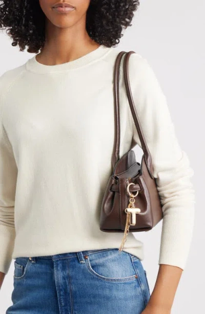 Chelsea28 Bubble Letter Bag Charm In Gold