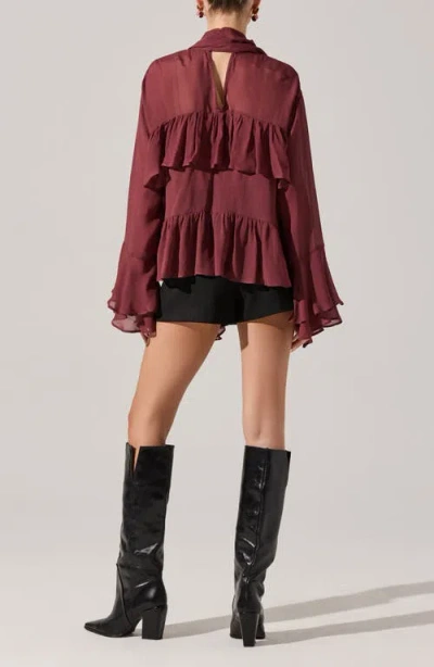 Astr Fae Long Bell Sleeve Top In Wine In Burgundy