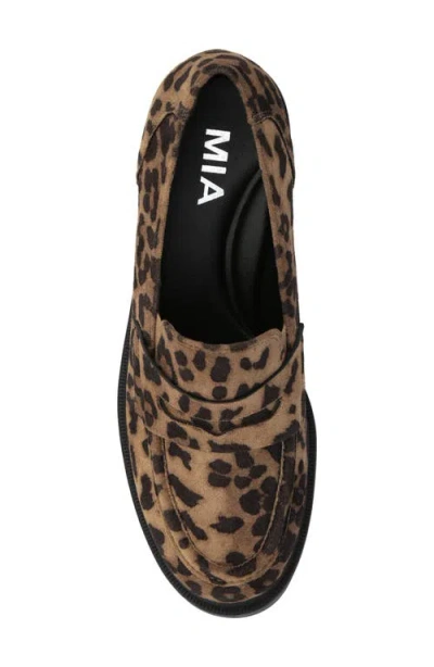 Mia Women's Yoani Round Toe Lug Sole Loafers In Multi