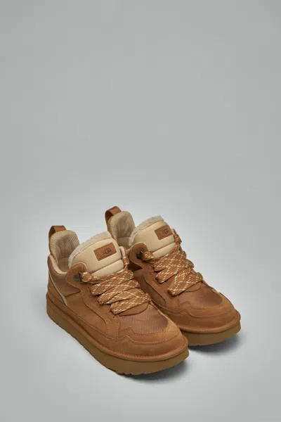 Ugg Stylish Boot-style Sneakers With Plush Lining In Brown