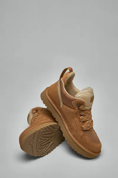 Ugg Stylish Boot-style Sneakers With Plush Lining In Brown