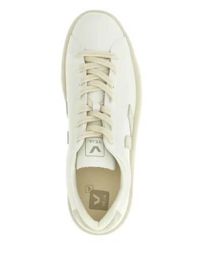 Veja Urca Sneakers Beige In White