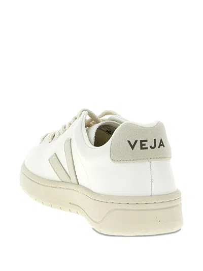 Veja Urca Sneakers Beige In White
